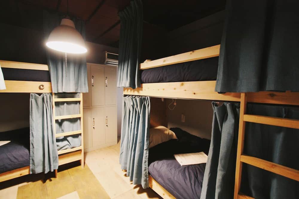 Pito Beppu Hostel & Cafe - בפו