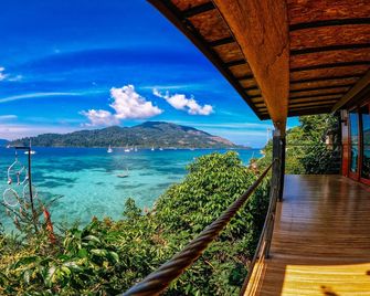 ذا كليف لايب - جزيرة كو ليبي - شرفة