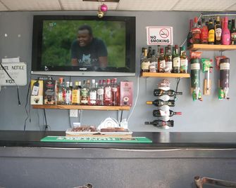 Honeybed Lodge - Lusaka