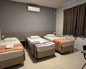 Shafira Hotel - Limeira - Bedroom