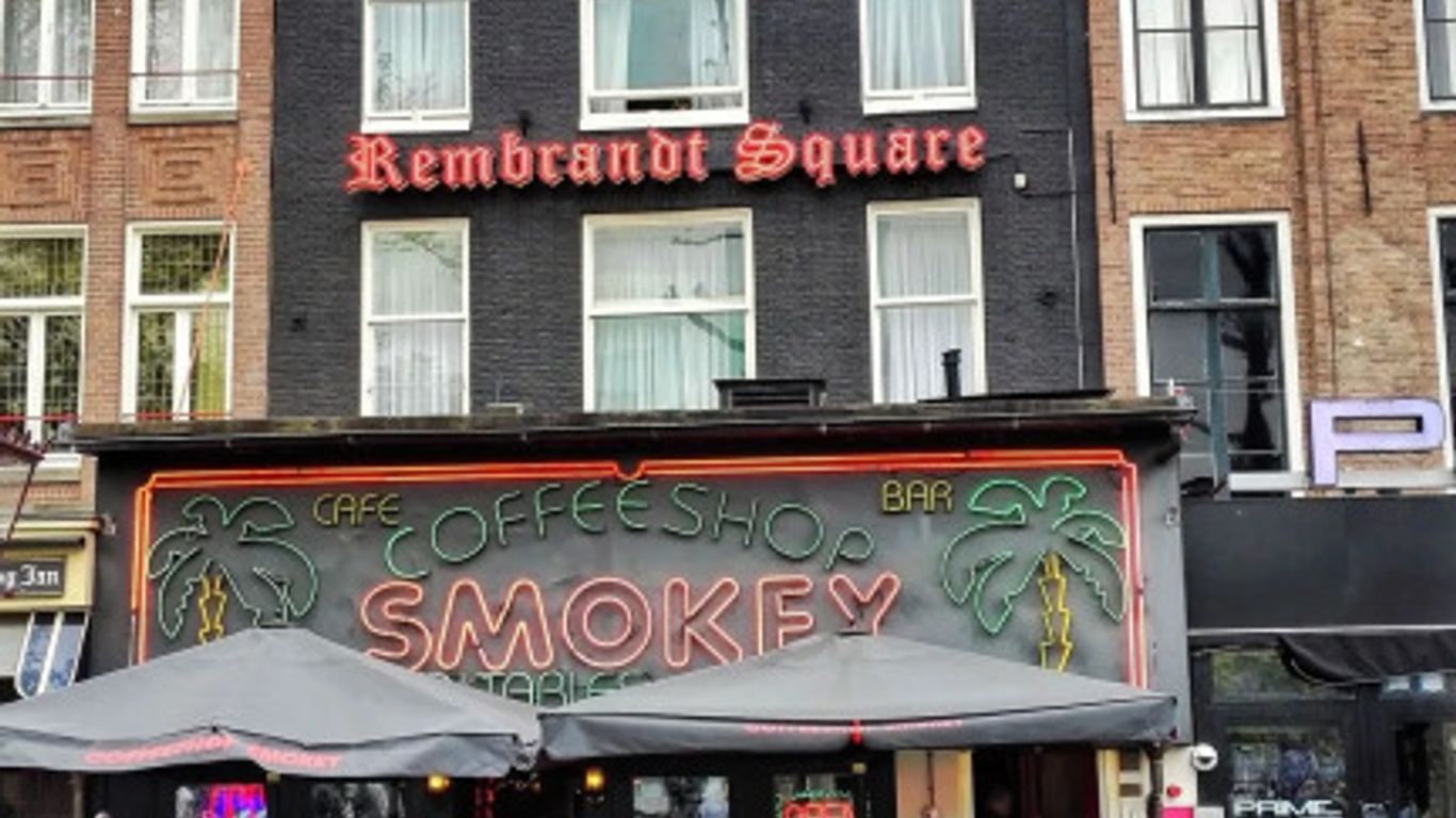 倫勃朗廣場酒店