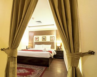 Hotel One Faisalabad - Faisalābād - Bedroom