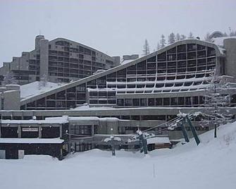 Studio a few meters from the ski slopes - Breuil-Cervinia - Building