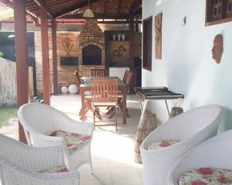 #Home in gated community with 03 bedrooms and an air-conditioned mezzanine - Tamandare - Patio