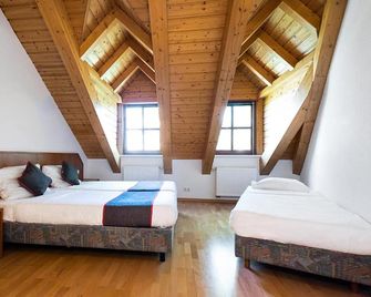 Hotel Bohemia - Berlin - Phòng ngủ