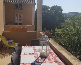 Chambre d'hôte Le Clos Fleury - Cluny - Балкон