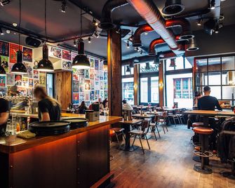 ٕسنتيتكريستوفرز آت ذا وينستون - هوستل - امستردام - بار