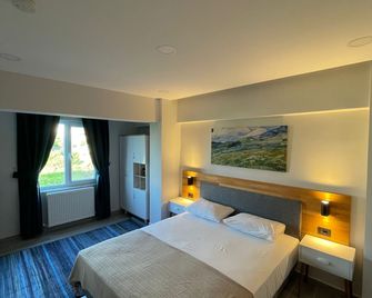 Royalova Otel - يالوفا - غرفة نوم