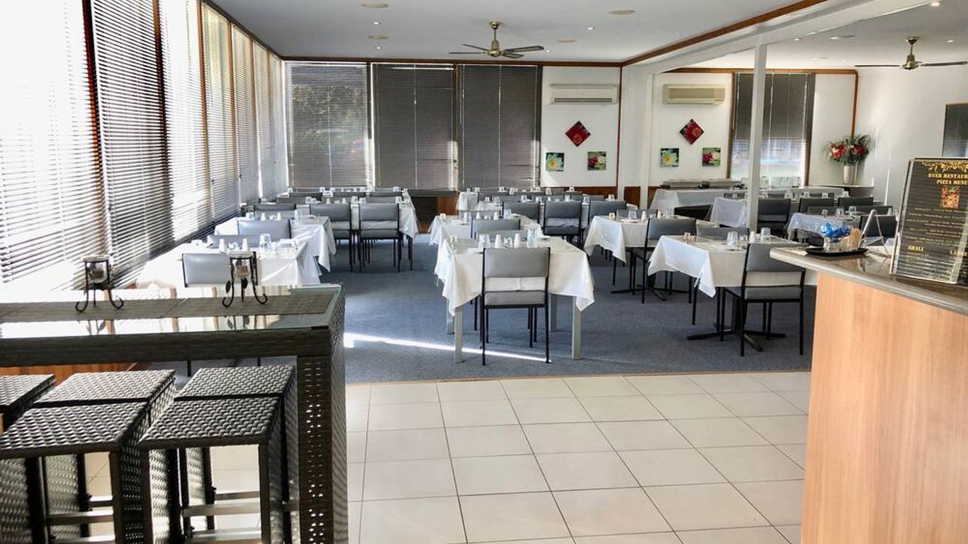 Byer Fountain Motor Inn