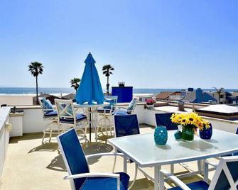 Beach House located in quiet community. - Port Hueneme - Balcony