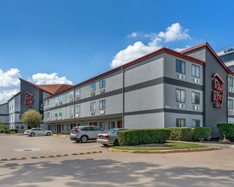 Red Roof Inn Houston Brookhollow - Houston - Gebäude