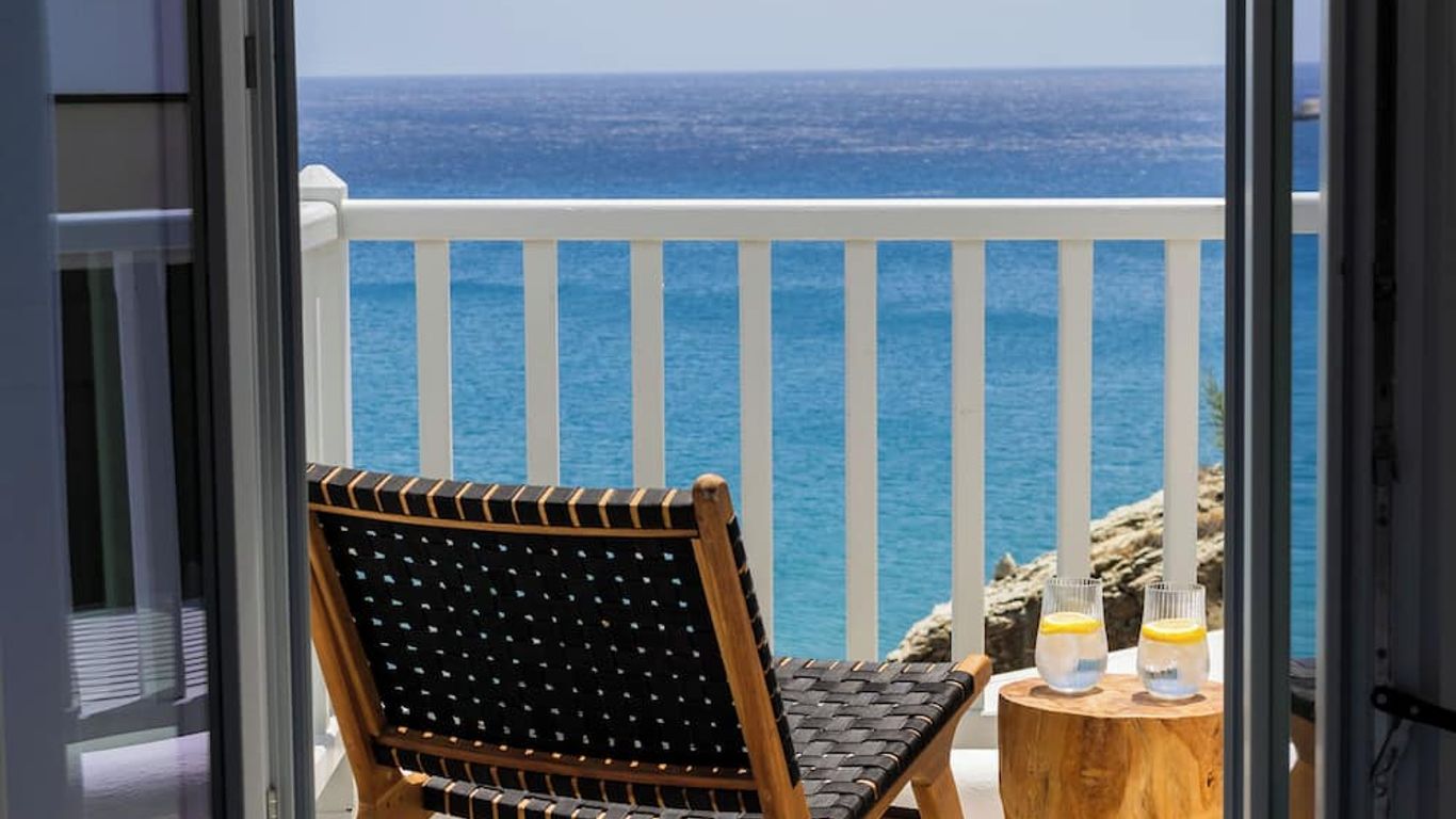 Blue Sand Boutique Hotel And Suites