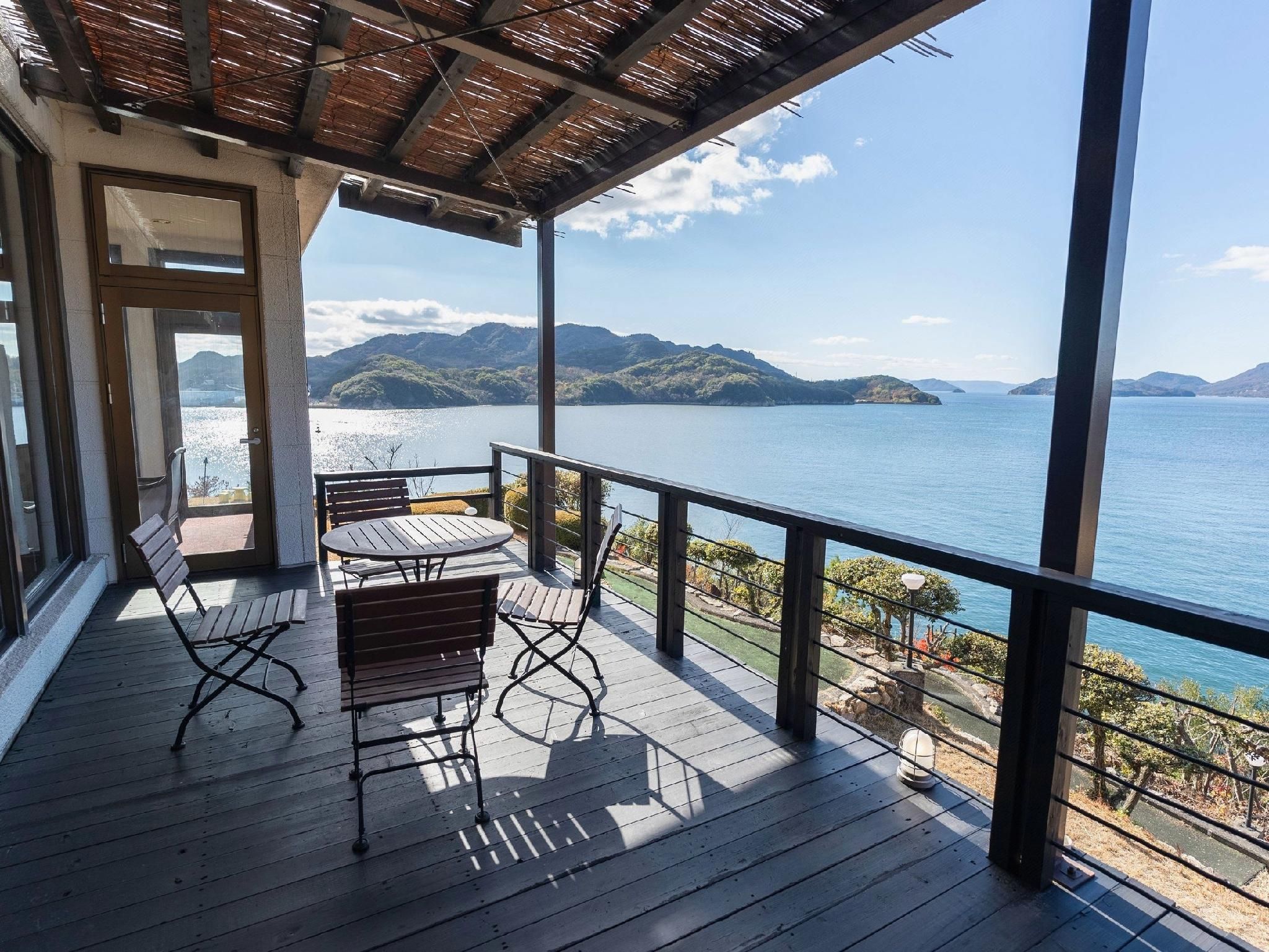 Hotel Green Plaza Shodoshima - Tonosho - Balcony