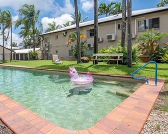Tiki Dreams - With A Large Breezy Balcony - Cairns