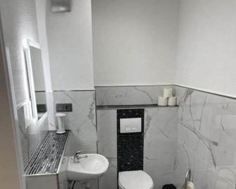 Hotel Anker - Linden (Hessen)