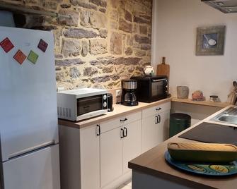 Authentic and cosy gîte for 6 people in Paimpont - Paimpont - Cuisine