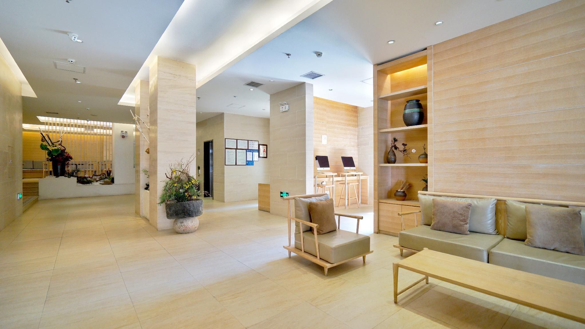 Ji Hotel Kunming Zhengyifang Pedestrian Street - קונמינג - לובי