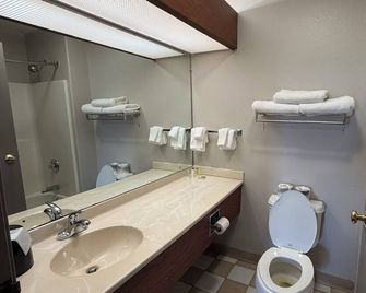 Relax Inn & Suites - Kentland