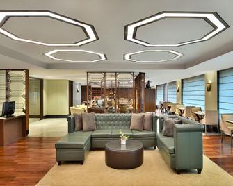 JW Marriott Hotel New Delhi Aerocity - New Delhi - Lounge