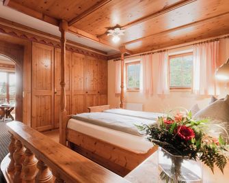 Hotel Schwarzer Adler - Tannheim
