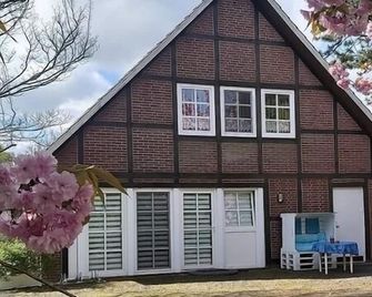 Ferienwohnung Jork Altes Land Bei Hamburg An Der Elbe - Jork - Building