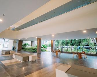 Cozy studio unit condo with WiFi, AC in enjoyable Davao City - Davao City - Lobby