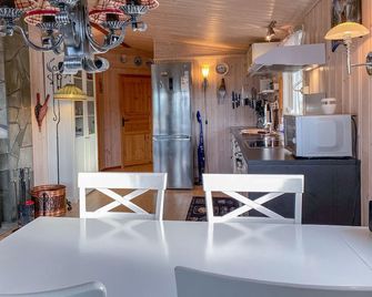 2 Bedroom Amazing Home In Agdenes - Brekstad