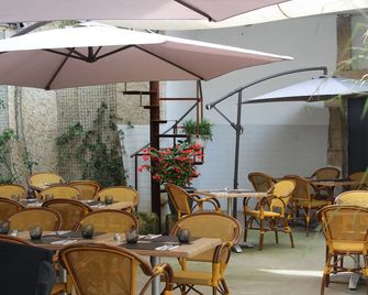 Les Glycines - Remoulins - Restaurant