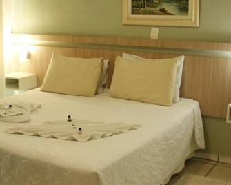 Hotel Conde Alemão - Jaguariaíva - Camera da letto