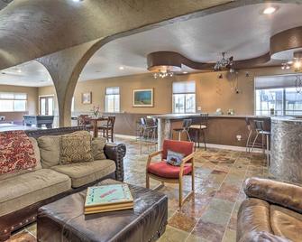 Black Hawk Lower-Level Unit with Game Area! - Black Hawk - Living room