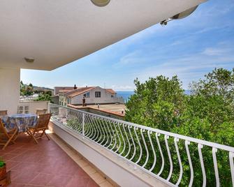 Apartment Mirela - Tučepi - Balkon