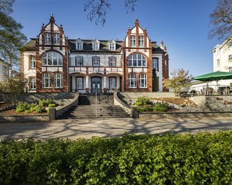 Strandhotel garni Kormoran - Zinnowitz - Gebäude