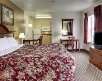 Intown Suites Extended Stay New Orleans - Metairie - Metairie - Camera da letto