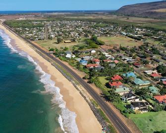 Kala Beach Cottage..Oceanview..A/C..New Dates Open..Steps To Ocean -Tvncu #1100 - Kekaha - Outdoors view