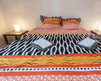 Appartement coeur de ville wifi lave + seche linge - Pau