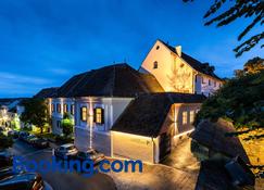 Boutique-Hotel Alter Gerichtshof - Hartberg - Bâtiment