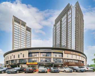 إليجانس هوتل - تشينغداو - مبنى