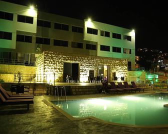 Vu'z Hotel - Byblos
