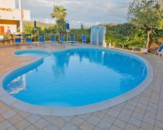 Residence Corte Dei Venti - Budoni