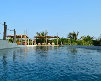 La Maison Bleue Lome - Lomé - Pool