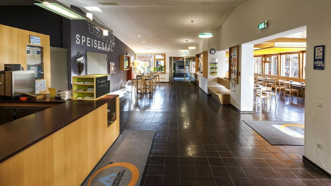 دي جاي إتش جارميش - بارتنكيرشن