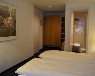 Hotel Weisses Kreuz - Bergün Filisur - Schlafzimmer