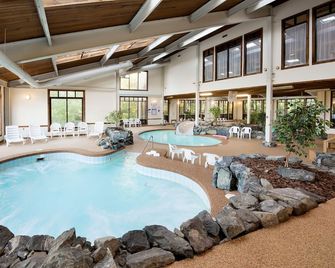 The Summit Resort - Laconia - Zwembad