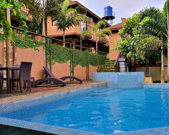 Asian Village Tagaytay - Tagaytay - Piscina