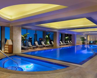 Hilton Houston-Americas - Houston - Zwembad