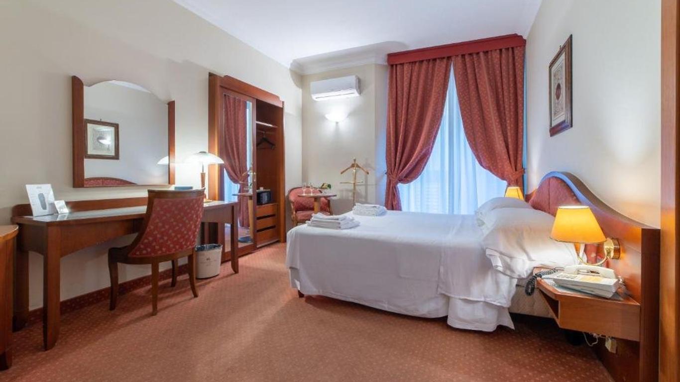 ماسيمو بلازا هوتل