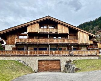 Le Nid Du Corbeau - Troistorrents - Bâtiment