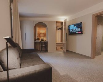 Maria Rosa Suites - Victoria - Sala de estar