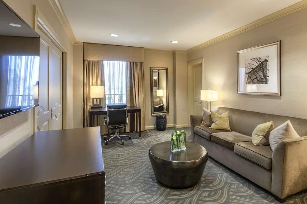 روبرت تريت هوتل - نيوآرك - غرفة معيشة