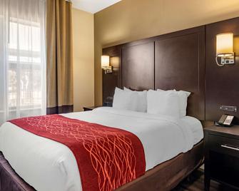 Comfort Inn & Suites - Lithia Springs - Bedroom